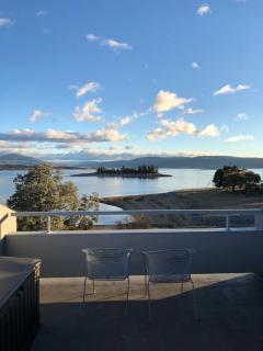 Horizons 424 Lake Jindabyne Waterfront 2 Bedroom Apartment - Jindabyne - 2