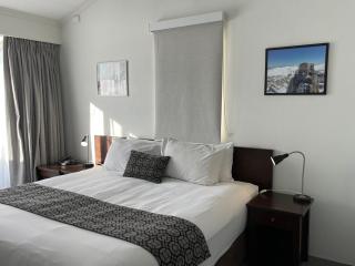 Horizons 424 Lake Jindabyne Waterfront 2 Bedroom Apartment - Jindabyne - 6