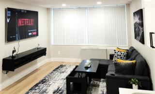 Cozy King Suite in the heart of Towson - Towson - 0
