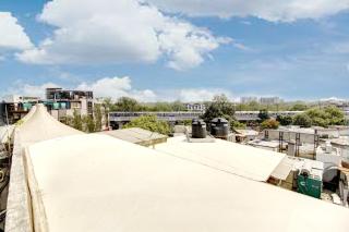 Hotel Good Times - 3 Min Walk from Metro - 1