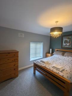 Blue Bell Apartment - Kidsgrove - 9