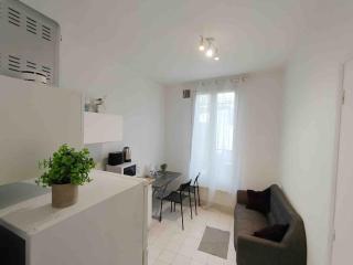 Cozy Polo's House - Bagnolet - 0