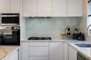 Not usually available – Lucky U! - Auckland - 3