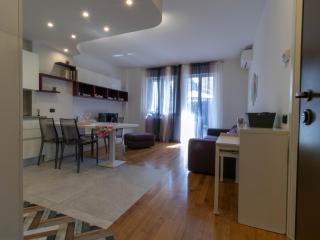 Welcomely - Violet House & Garden - Lecco - 1