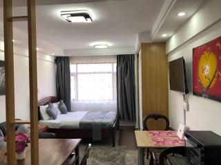 Heartland Garden Studio - 9