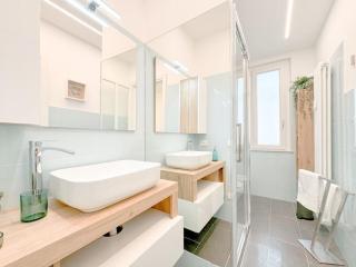 Luxury Suite Spiagge 100mt - Porto 5' - WiFi - 2