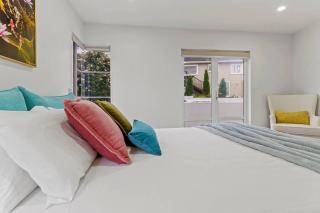 Entire home in Central Auckland - 5