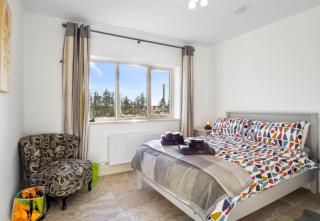 Teach Eile, Clifden - 1