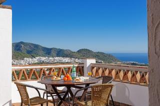 The Strawberry Villa private pool garden views - Frigiliana - 4