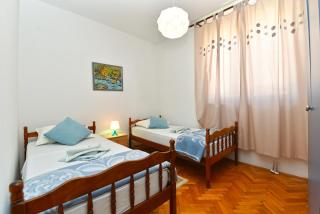 Apartment Dragana 1490 - 1