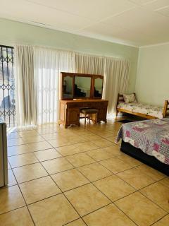 Cryfish Quarters - 7