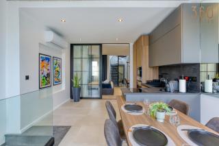The ultimate luxury triplex home in Spinola Bay by 360 Estates - 6