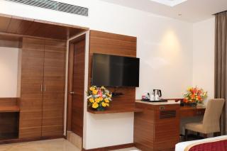 Icon Grand Hotel By Bhagini - Bangalore - 1