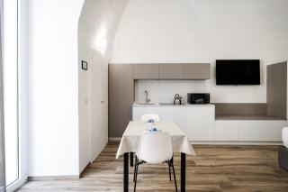 siAmo Bari Apartments by Wonderful Italy - Bari - 9