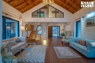 StayVista at Summerfield Manor with Lawn & Valley View - 2