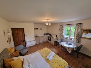 Glyndwr Vineyard - Cowbridge - 5