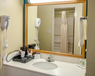 Quality Inn & Suites Medina - Akron West - Medina - 9