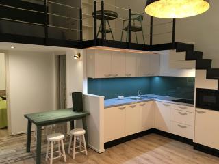 Standard Apartment by Hi5-Teréz Blv - Budapest - 2