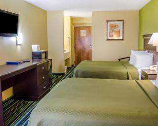 Quality Inn & Suites Medina - Akron West - 3