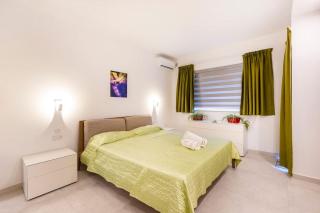 NGH12 - Lovely and Spacious 2 Bedroom Apartment - Naxxar - 5