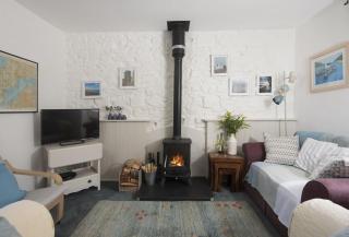 Roseland Cottage - 4