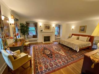 Historic Mansion for Large Groups Minutes to Cleveland Destinations - Cleveland Heights - 1