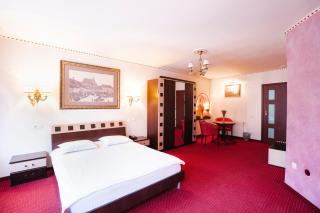 Natural Palace - Brasov - 0