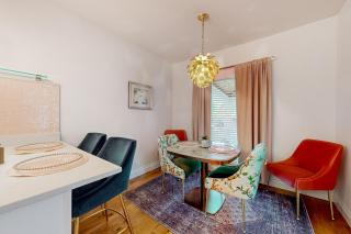 Blush & Bashful - Georgetown - 3
