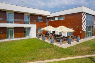 Outlet Hotel Polgár - 1