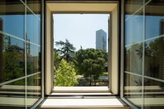 Prestigious Spacious Historical Apartment in city center - 6