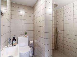 3 Bed in Sandringham 82358 - - 3