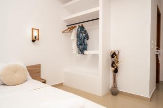 C'est La Vie Rooms and Suites - 8