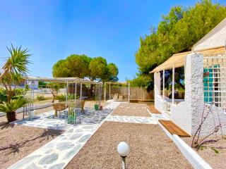 Peaceful Cottage House - Private Garden - Análipsis - 0