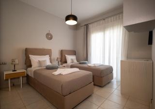 TheoFania House - Archangelos - 3