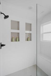 Urban Sophistication Mid Century - Farm Home - 6