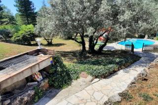 Près des Arcs sur Argens belle villa avec piscine sur un demi hectare - 3