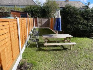 Leavesley holiday home - 1