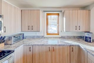 Chelan Resort Suites: Comfort by the Lake #201 - Chelan - 1