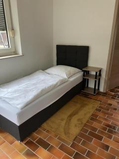 Hotel Weibertreu - Weinsberg - 1