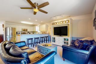 Burdnest - Oak Island - 0