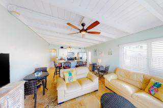 Key Colony Hide Away - 7