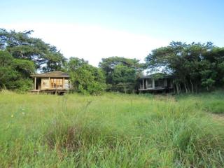 Khangela Private Game Lodge - Self Catering - Bedrooms are 3 Separate Chalets - Hluhluwe - Hluhluwe - 6