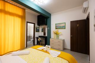 PalerMonAmour Art Gallery Suite - 4