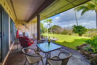 Peaceful Condo with Amenities Steps to Beach! - Maunaloa - 0
