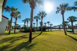 Edgewater Villa 2708 'Lost Shaker of Salt' - Panama City Beach - 5