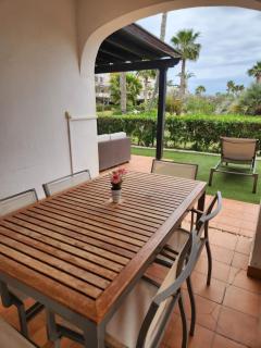 Precioso Bajo en Jardines de Nuevo Vera muy cerca de la piscina comunitaria y de la salida a la playa! - Vera - 7