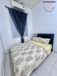 JRC Homestay DT21- (Desa Tebrau) - 3