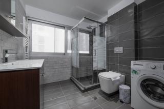 Sweet and Comfy 2BD apartment next to metro and Archeological Museum - Athens - 3
