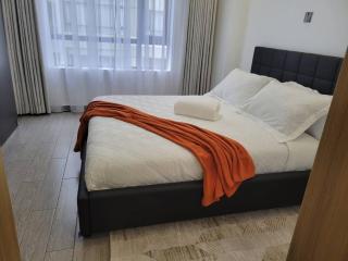 lovely apartment by Yaya Centre, opp CJs, Kilimani - Nairobi - 7
