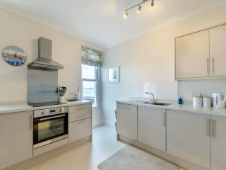 Poppin-Uk47165 - Brixham - 4